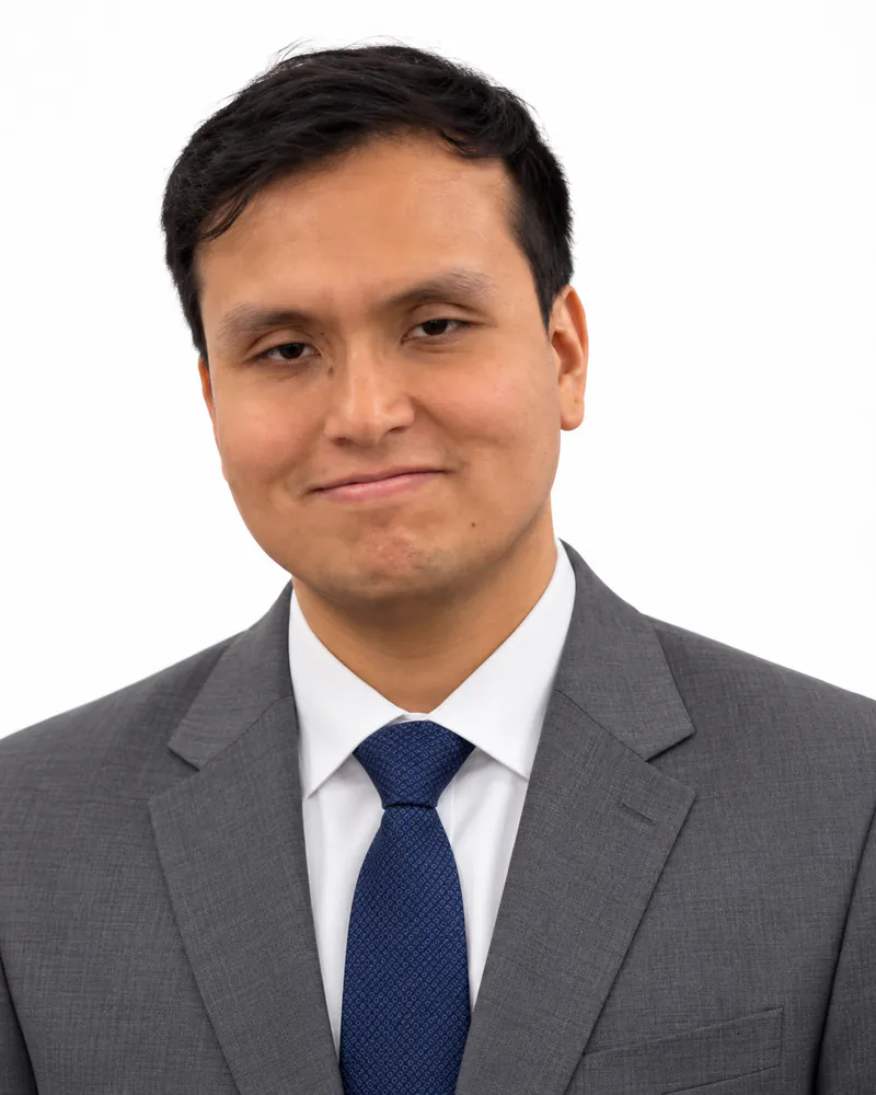 Headshot of Uriel Salas